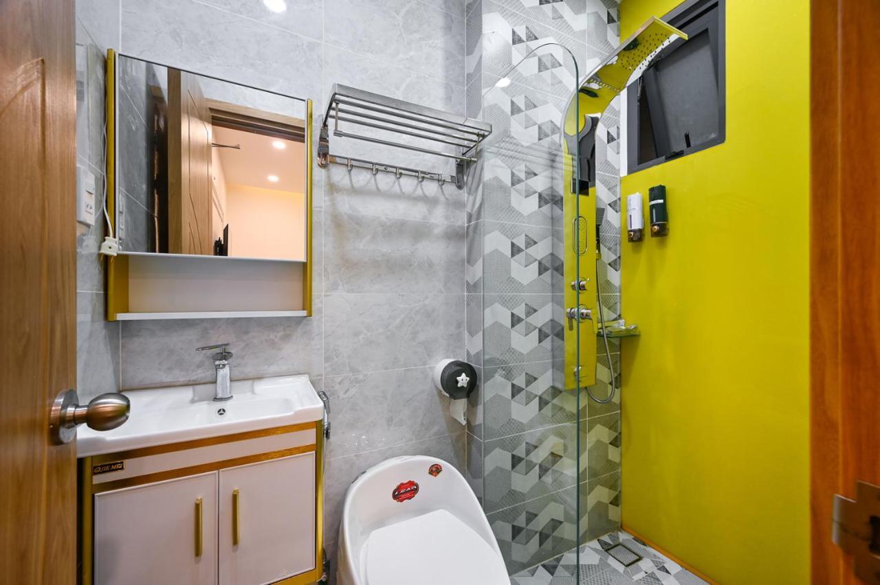 Lotus Airport Hotel Saigon Ho Chi Minh City Exterior photo