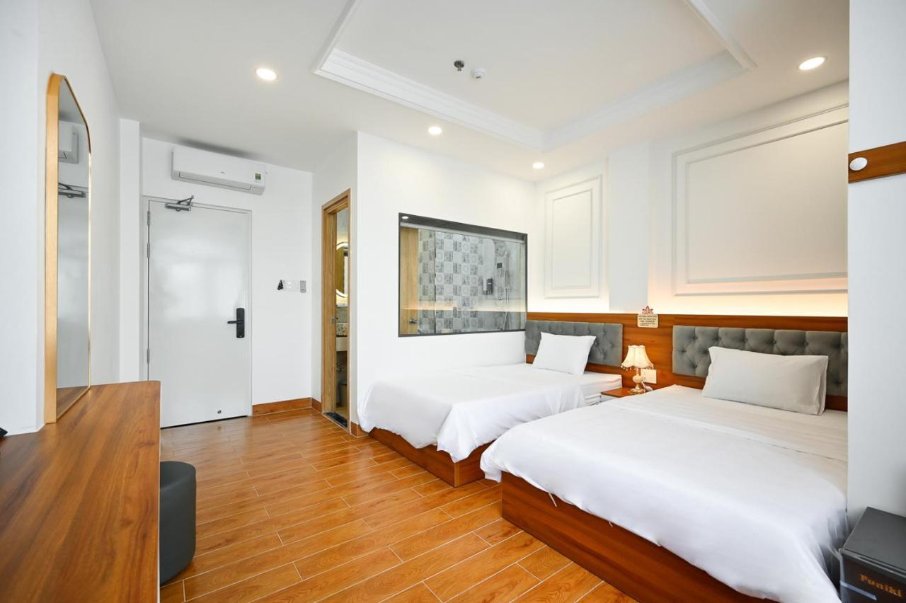 Lotus Airport Hotel Saigon Ho Chi Minh City Exterior photo