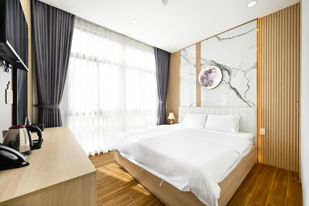 Lotus Airport Hotel Saigon Ho Chi Minh City Exterior photo