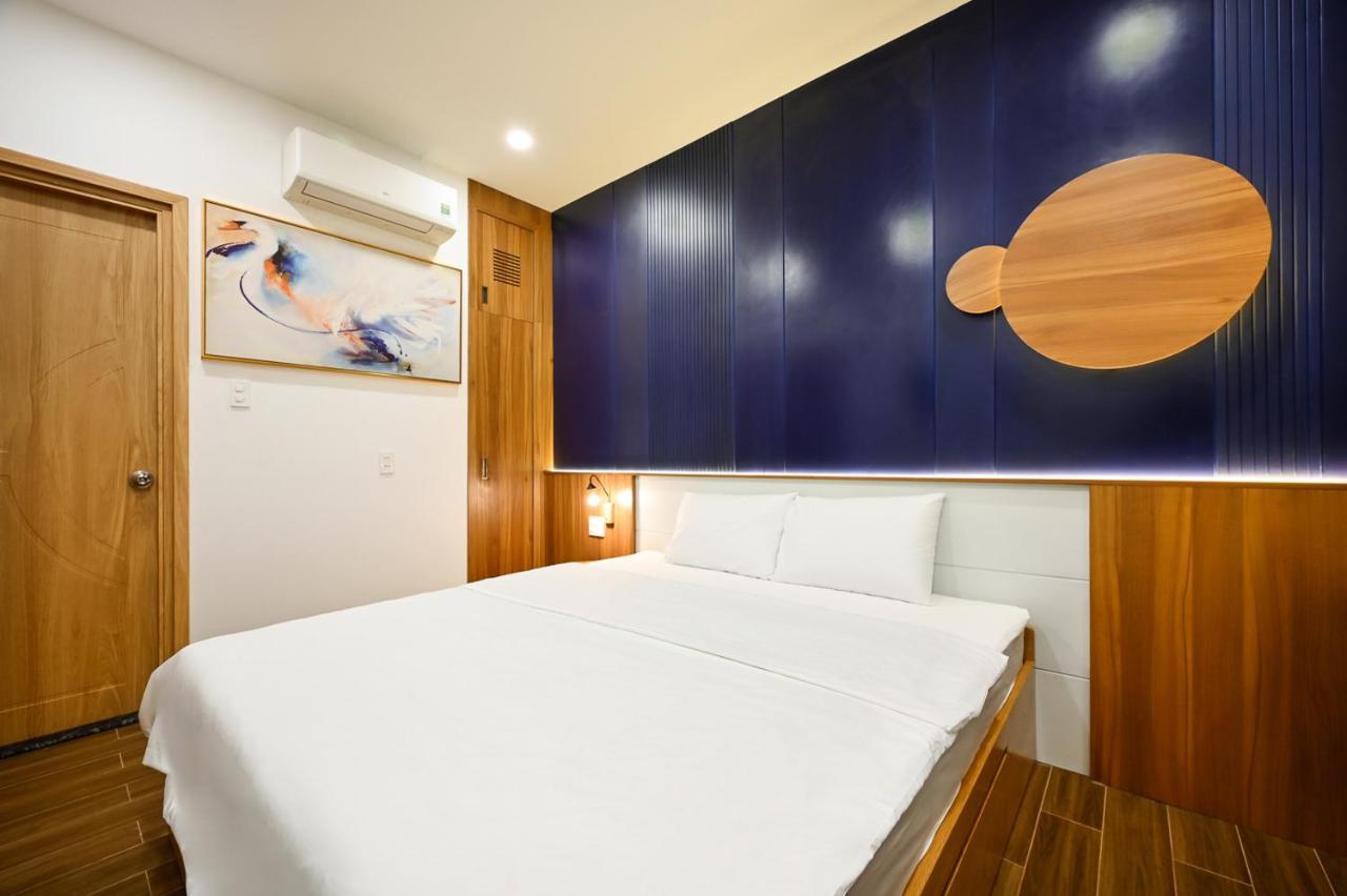 Lotus Airport Hotel Saigon Ho Chi Minh City Exterior photo